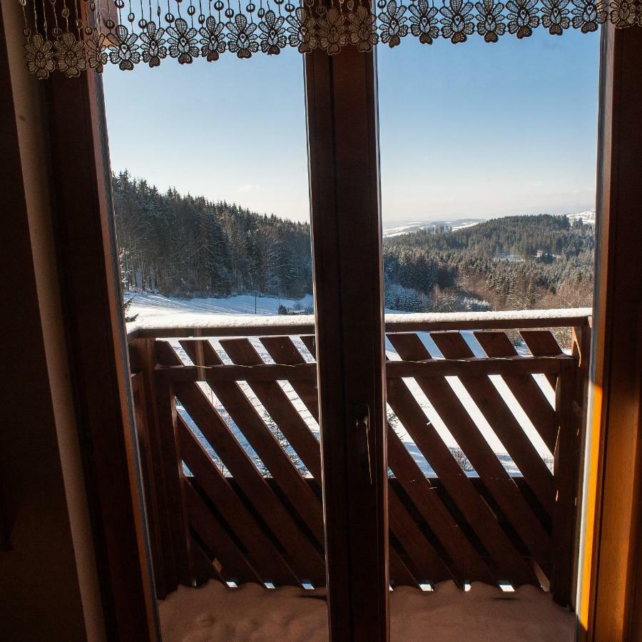 Kocurzonka Apartamenty Яворжинка Екстериор снимка